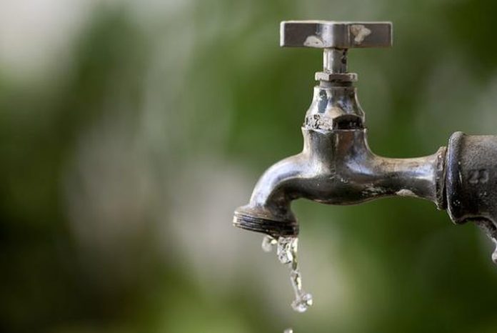 torneira-de-agua.jpg